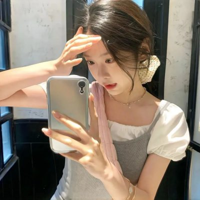 爱在心里怎知道